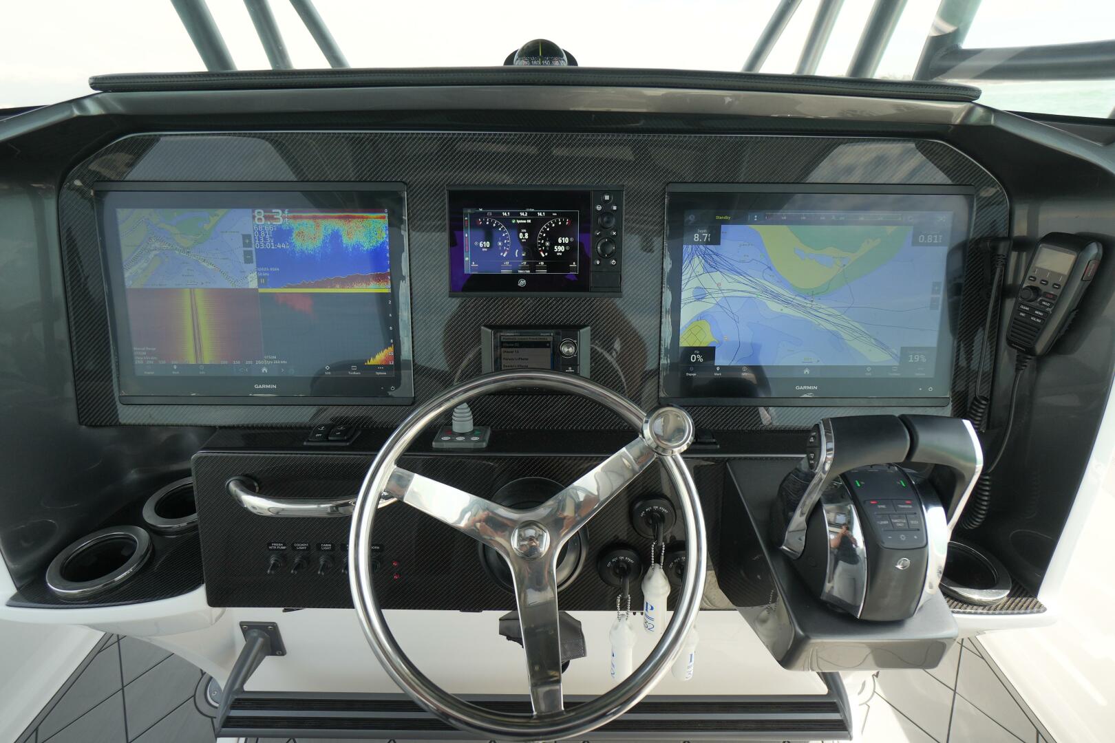 Slide: The Image of Nor-Tech 390 Sport 2020 - 5178220