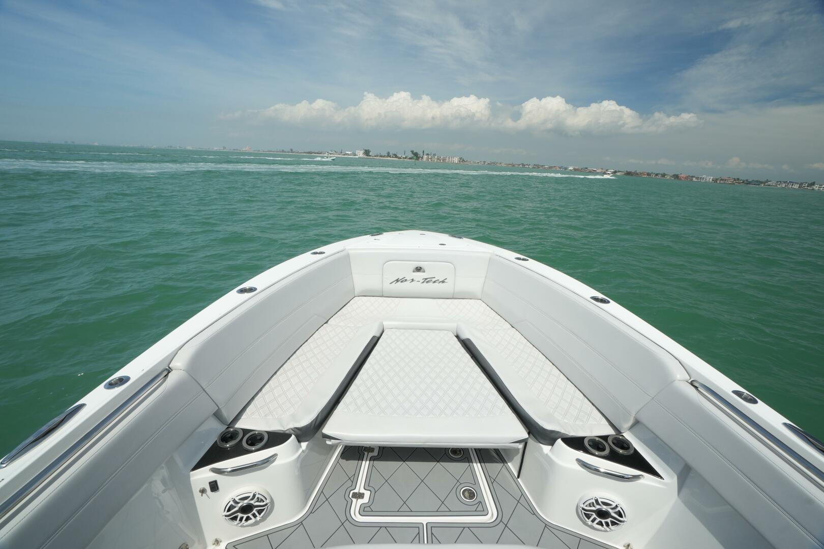 Slide: The Image of Nor-Tech 390 Sport 2020 - 5178234