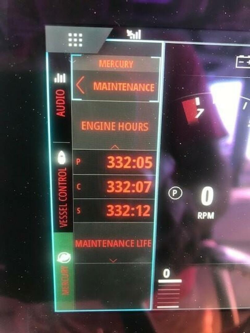 Slide: The Image of Nor-Tech 390 Sport 2020 - 5178265