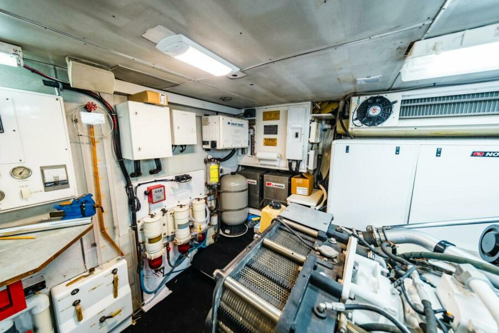 Slide: The Image of Ahead of Stbd. Engine - 4935407