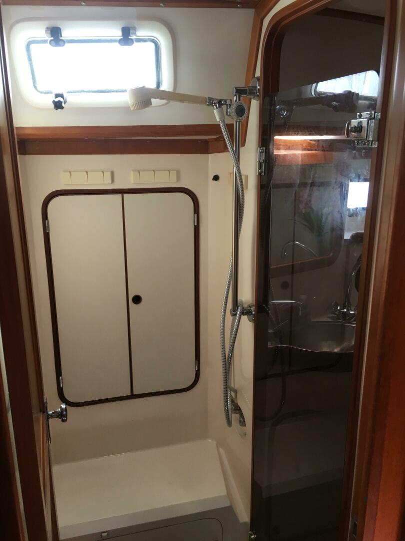 Slide: The Image of Norseman 400 Aft Cockpit Sloop 1987 - 5144835