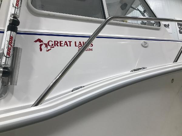 Slide: The Image of North Coast 255 Cabin "Great Lakes Edition" In Stock 2020 - 11