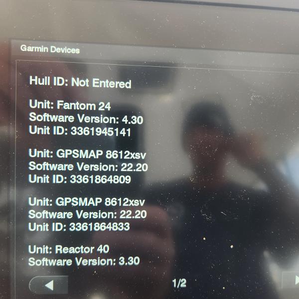 Slide: The Image of Garmin devices display on NorthCoast 315 HT boat, showing software versions and unit IDs. - 25