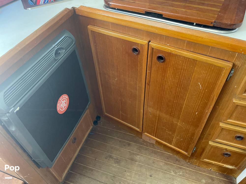 Slide: The Image of Cabinets - 45