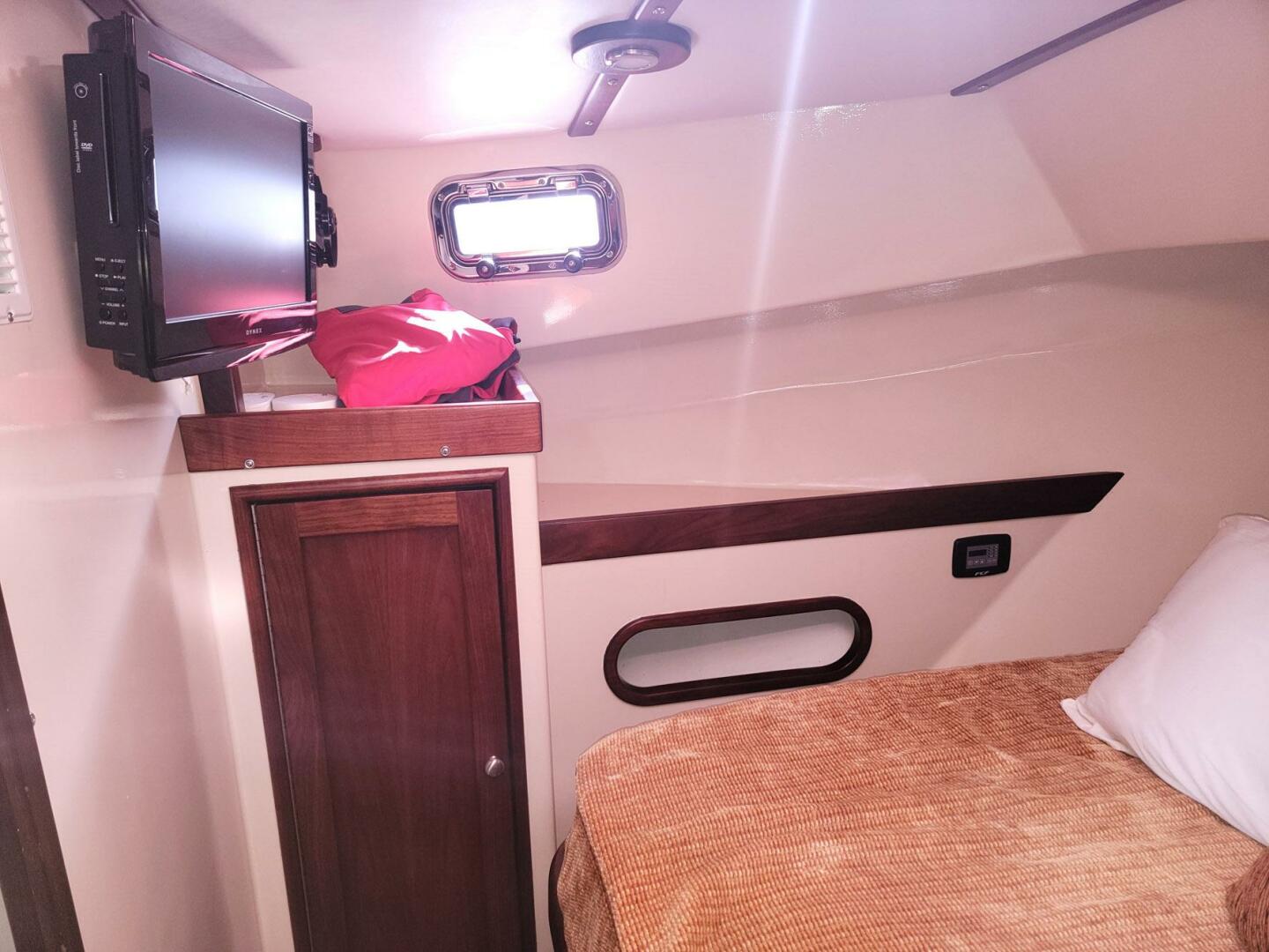 Slide: The Image of Northern Bay 38 Sportfish 2009 - 4193084