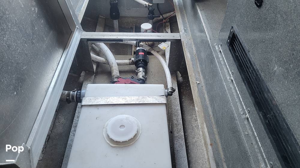 Slide: The Image of Holding Tank - 14738165