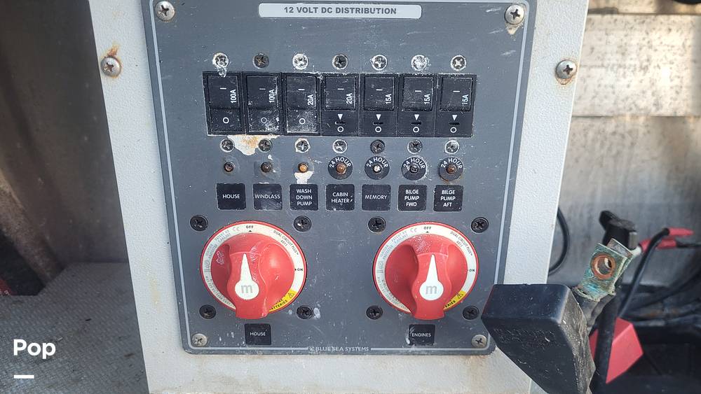 Slide: The Image of Aft 12V Panel And Batt Switches - 14738199