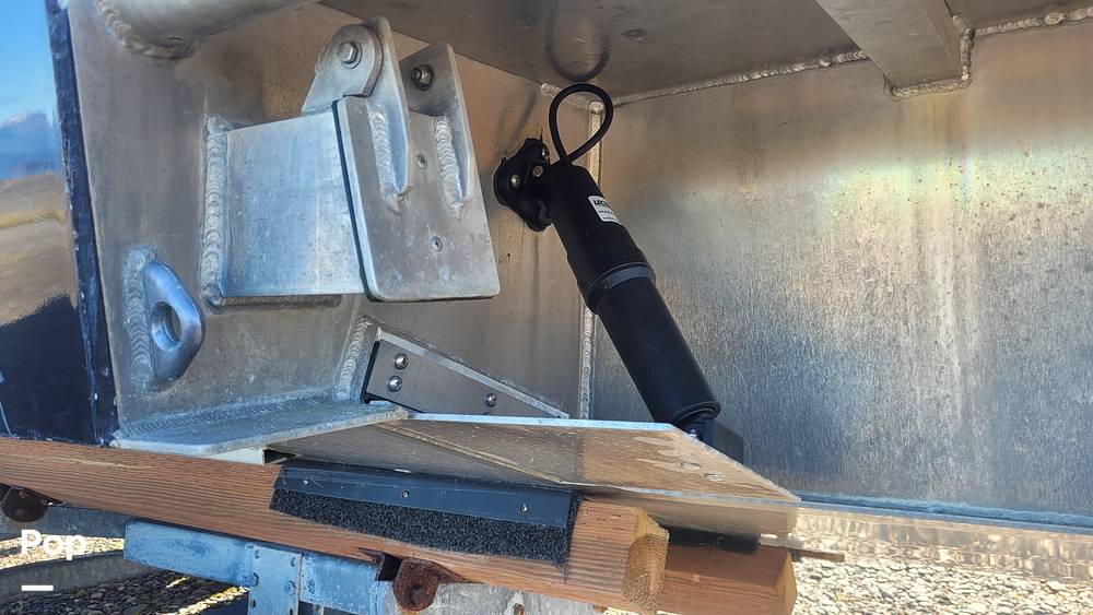 Slide: The Image of Port Scupper And Trim Tab - 14738211