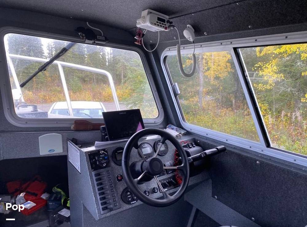 Slide: The Image of Stbd Side Cabin/drive Station - 14708535