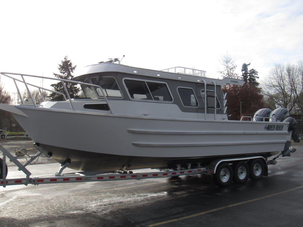 Slide: The Image of North River SEAHAWK OS 3100 SXL 2025 - 7