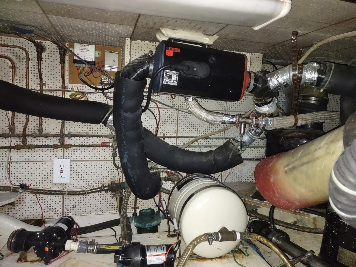 Slide: The Image of Nova 48 Cockpit 1986 - 5045805