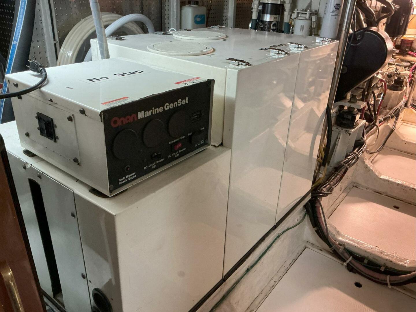 Slide: The Image of Novatec Islander 55 2000 - 4805946