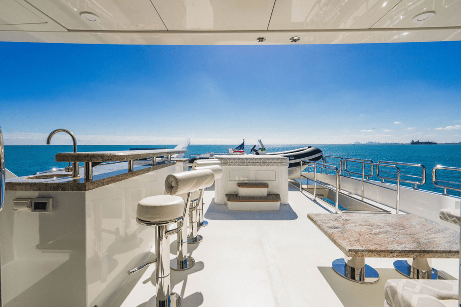 Slide: The Image of Ocean Alexander 100 2018 - 10