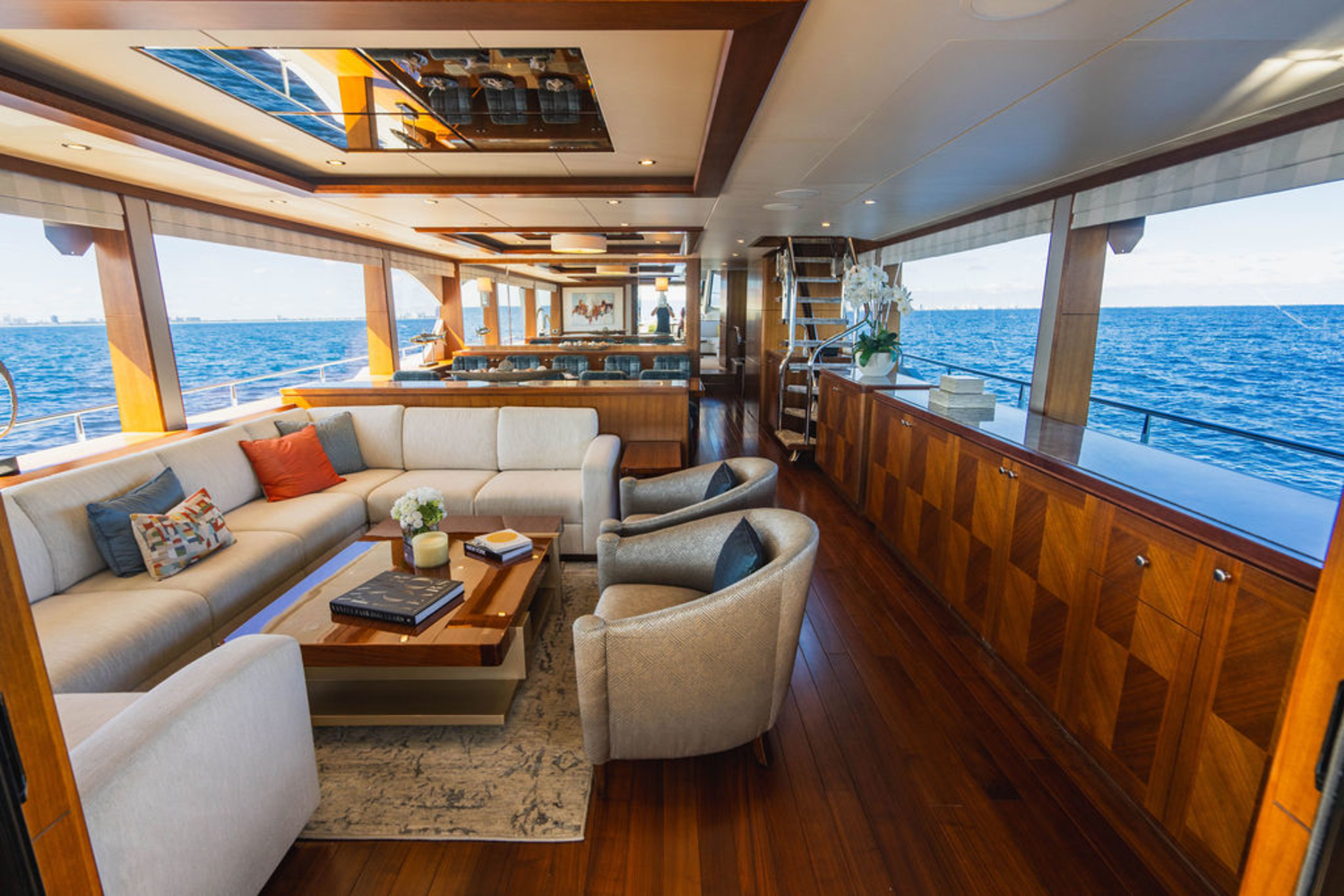 Slide: The Image of Ocean Alexander 100 2018 - 21