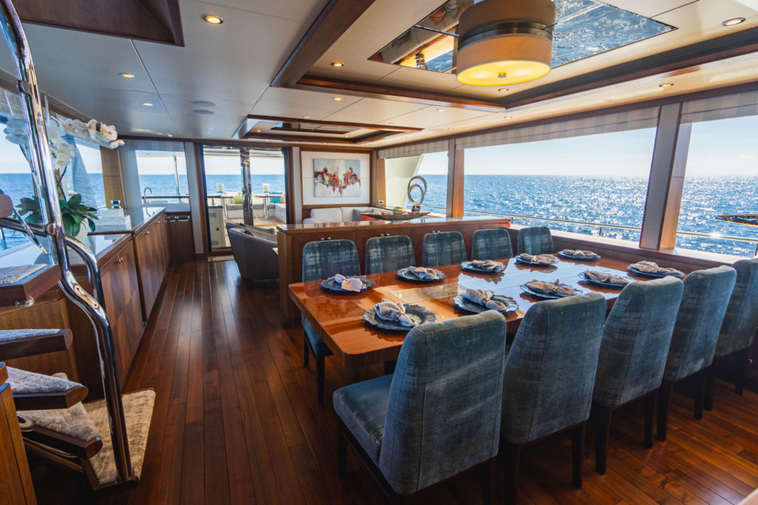 Slide: The Image of Ocean Alexander 100 2018 - 24