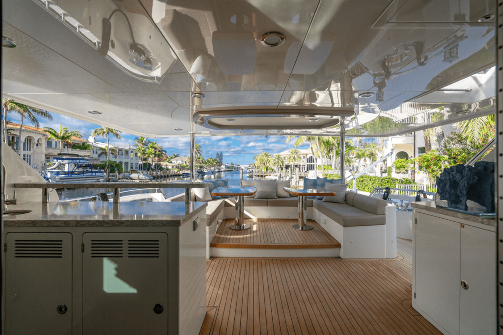 Slide: The Image of Ocean Alexander 100 MY 2020 - 4964076