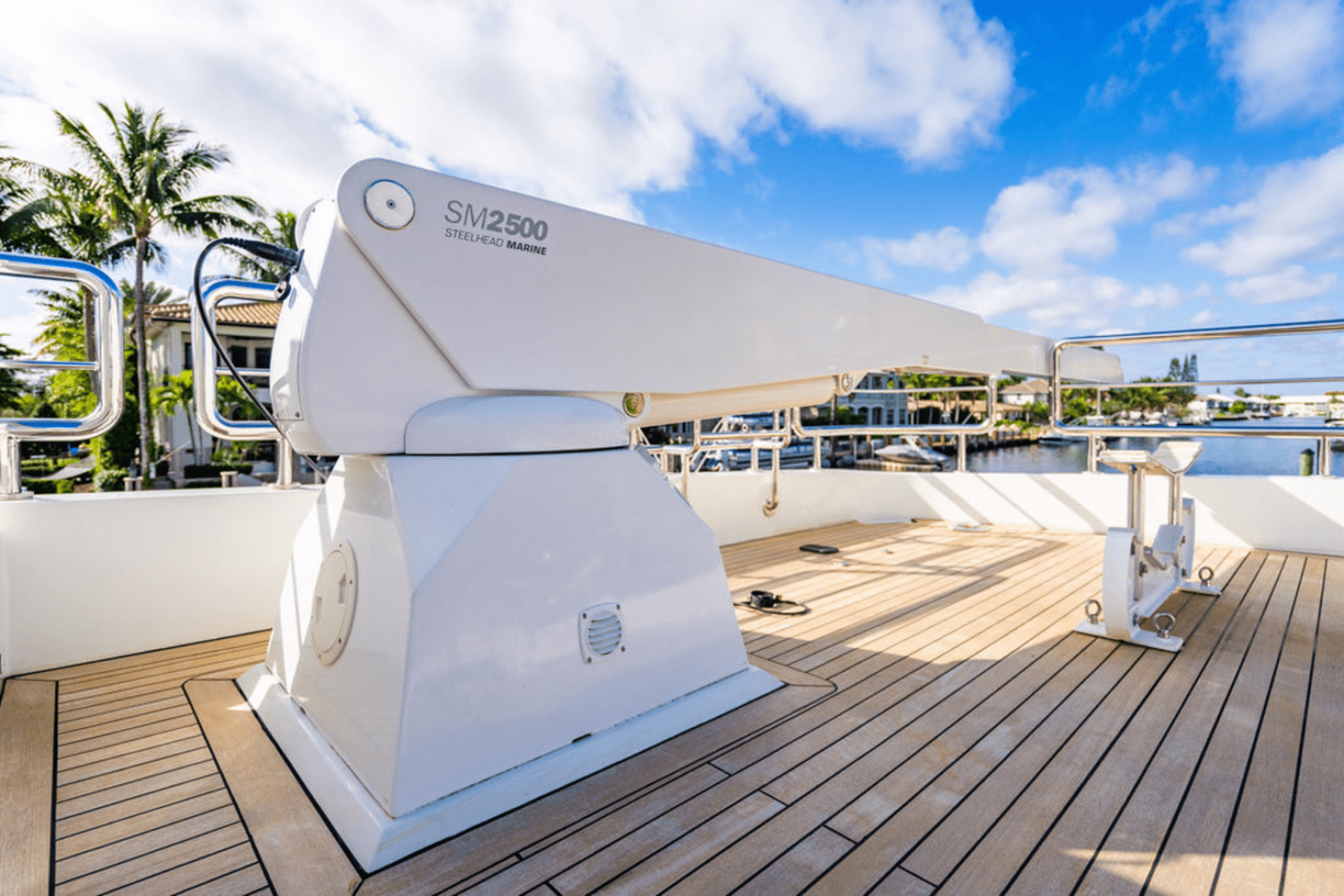 Slide: The Image of Ocean Alexander 100 MY 2020 - 4964136