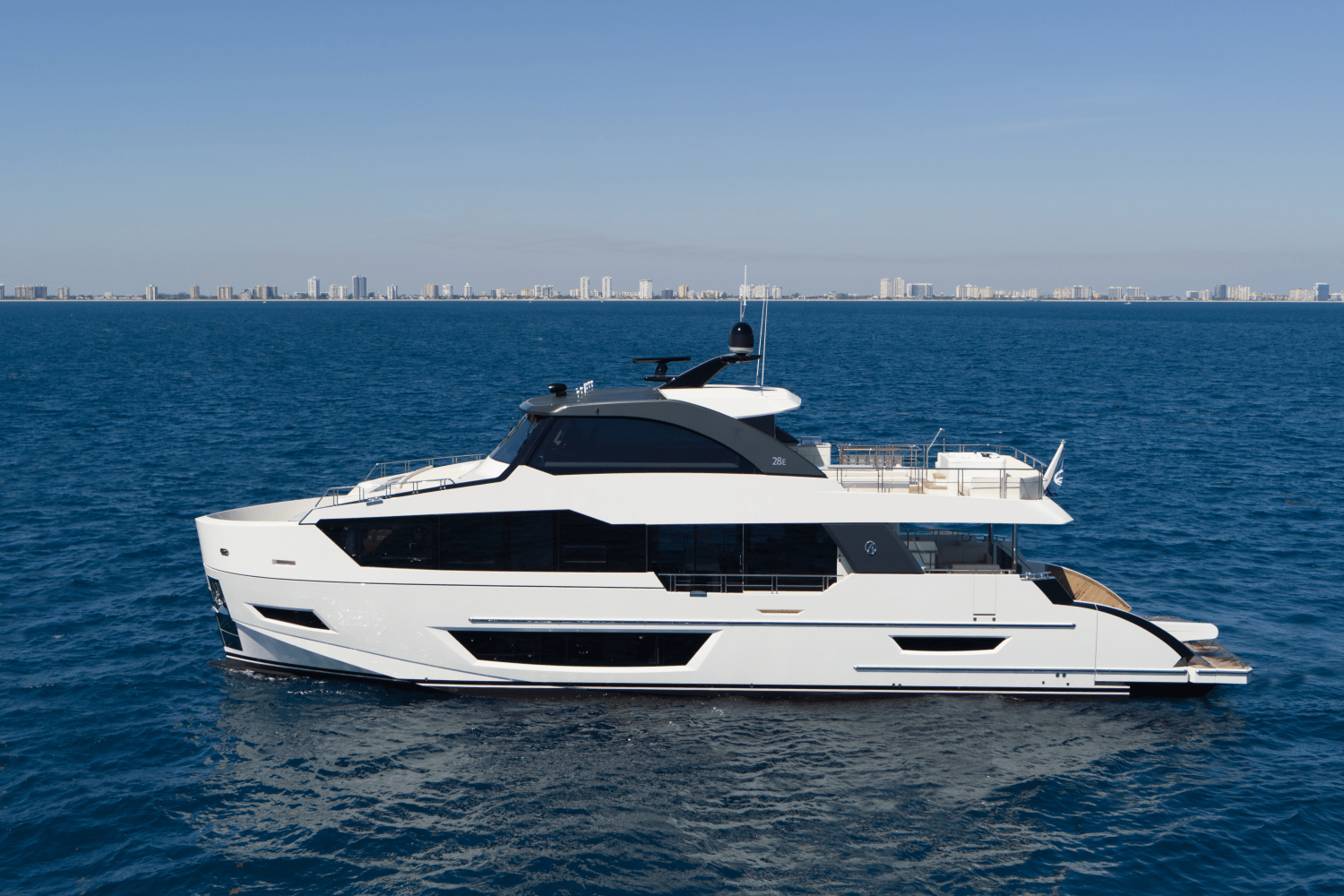 Slide: The Image of Ocean Alexander 28 Explorer 2023 - 2