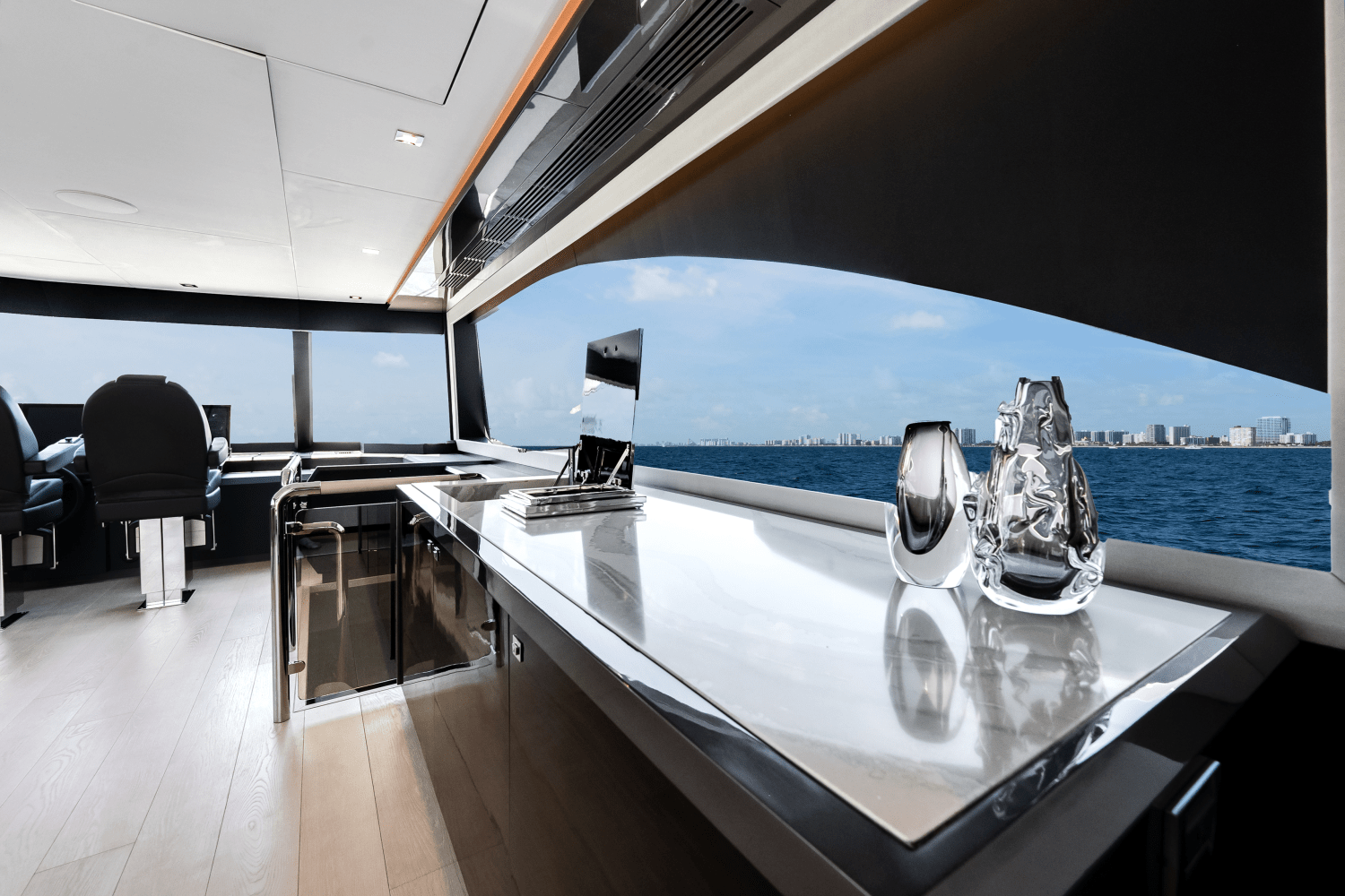 Slide: The Image of Ocean Alexander 28 Explorer 2023 - 33