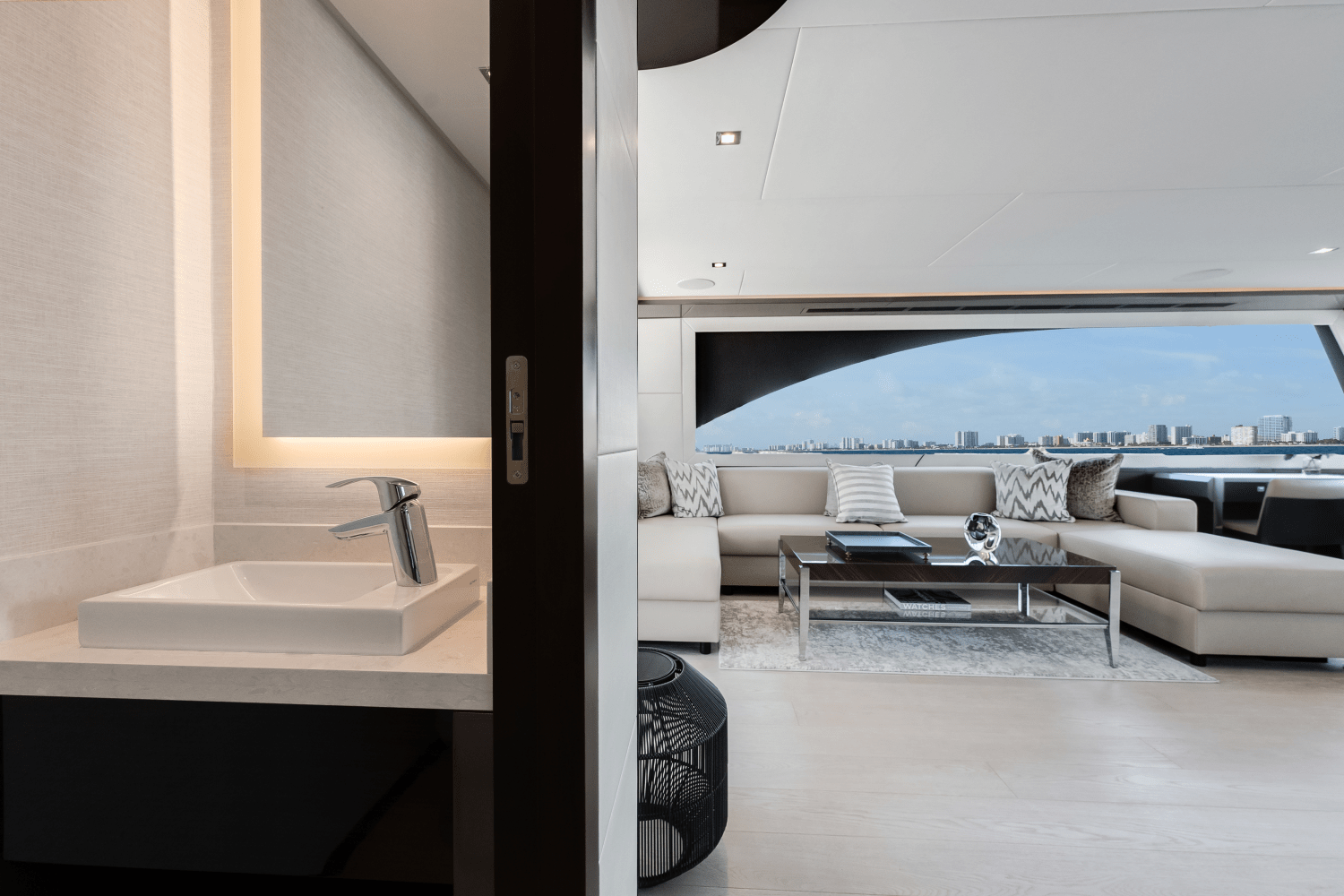 Slide: The Image of Ocean Alexander 28 Explorer 2023 - 35