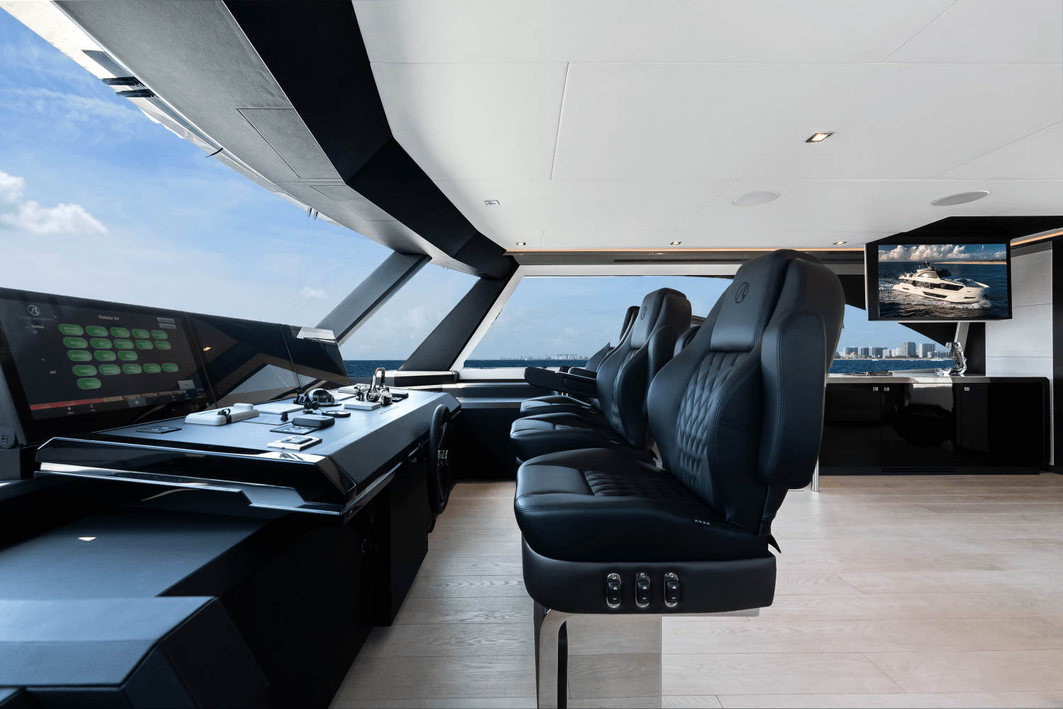 Slide: The Image of Ocean Alexander 28 Explorer 2023 - 40