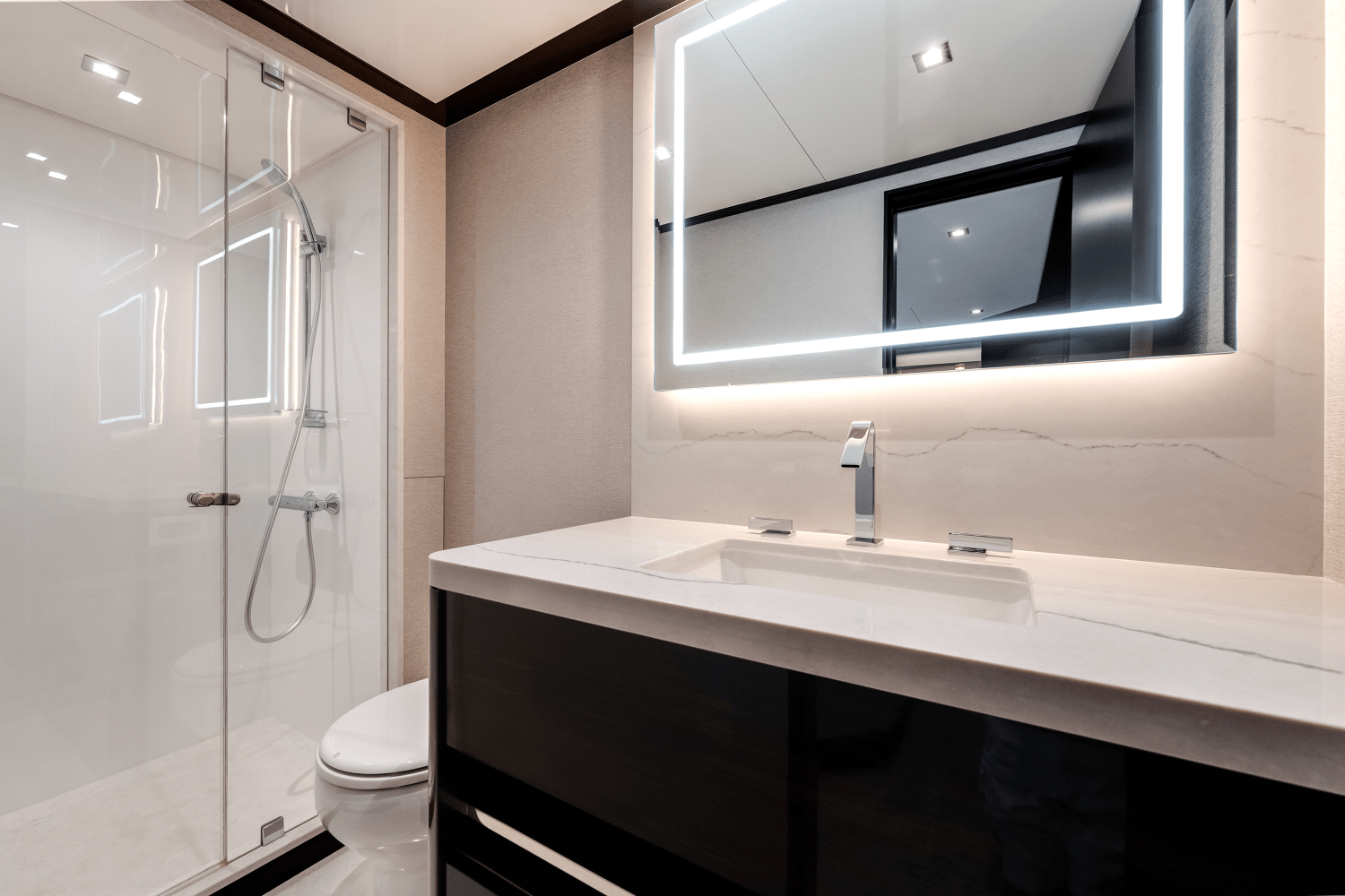 Slide: The Image of Ocean Alexander 28 Explorer 2023 - 54