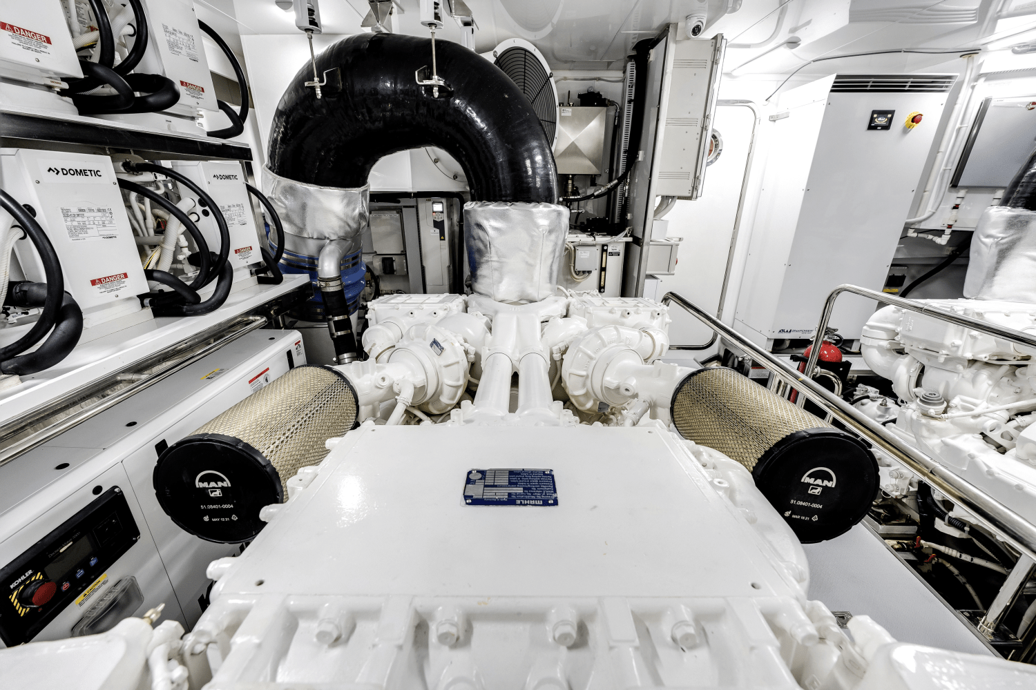 Slide: The Image of Ocean Alexander 28 Explorer 2023 - 71