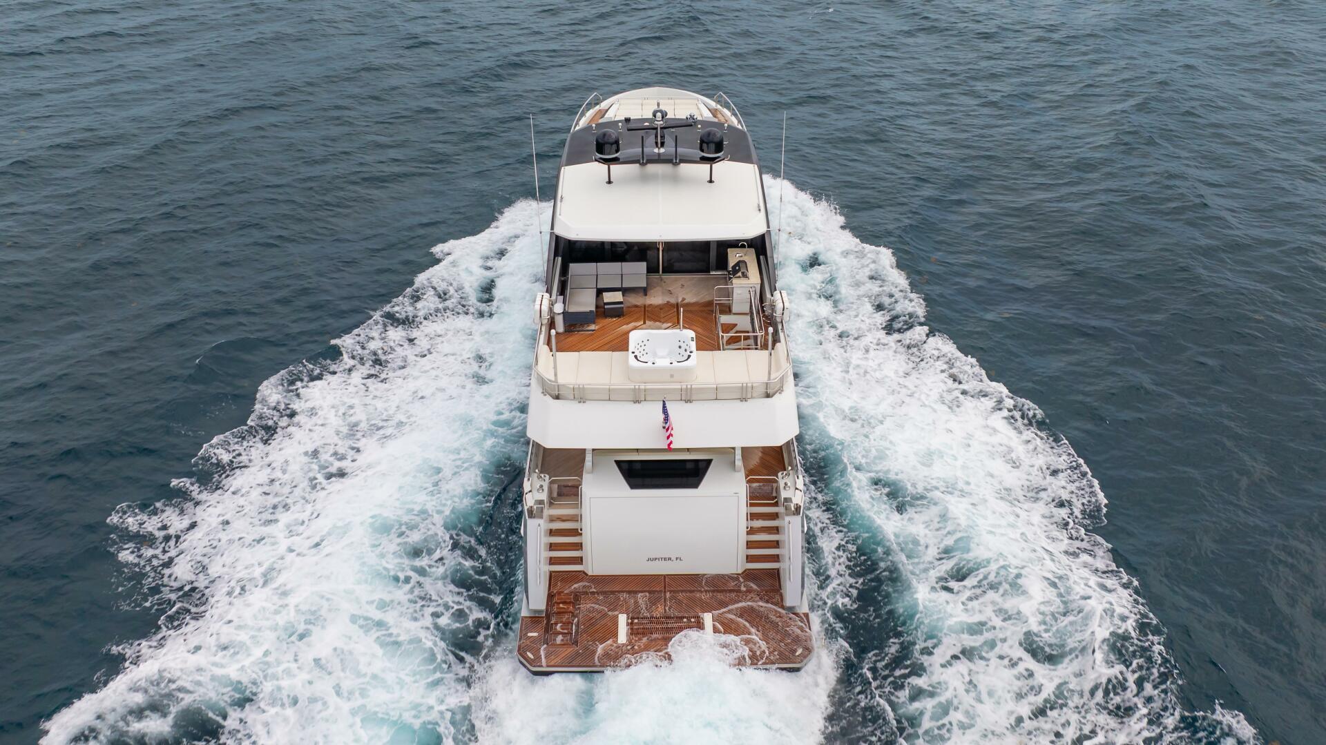 Slide: The Image of 2021 Ocean Alexander 28R - 5511592