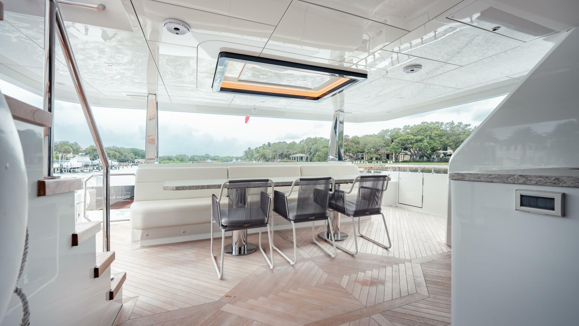 Slide: The Image of 2021 Ocean Alexander 28R - 5511619