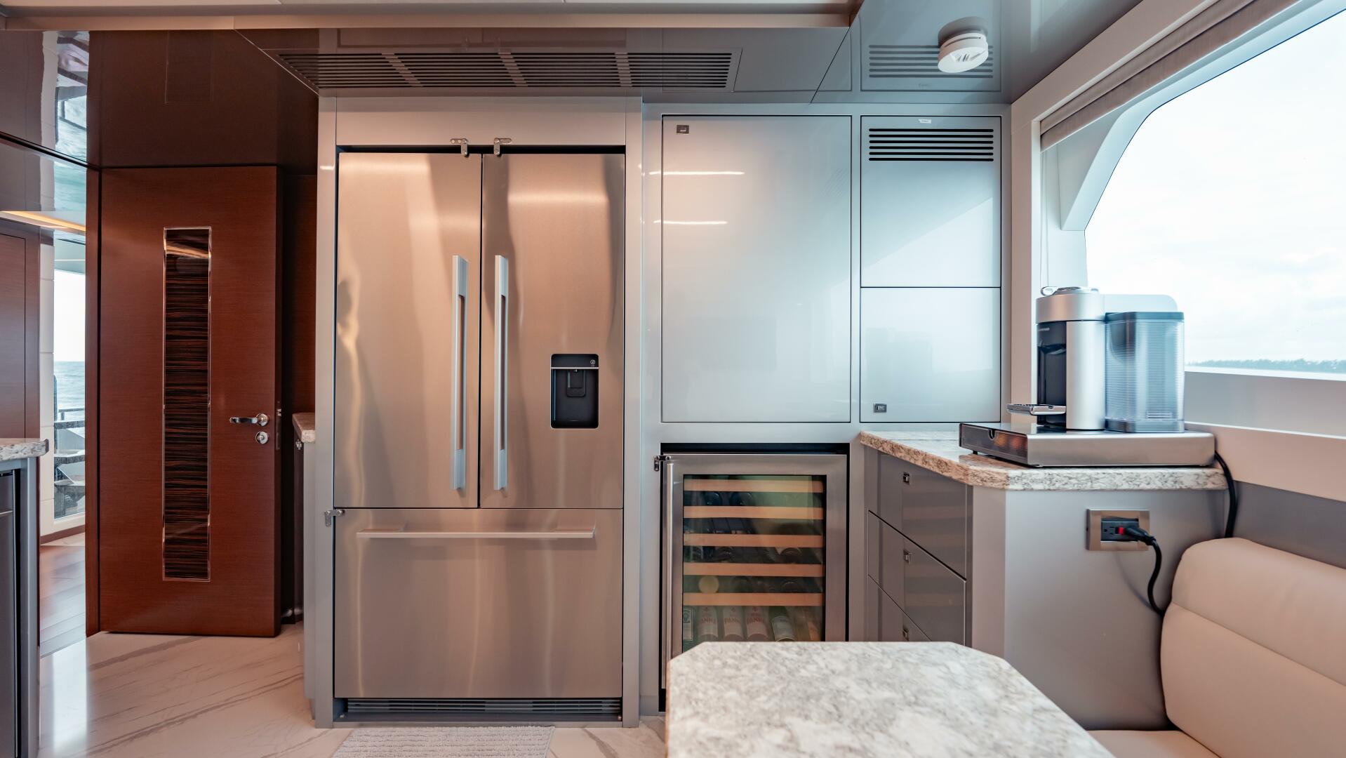 Slide: The Image of 2021 Ocean Alexander 28R - 5511779