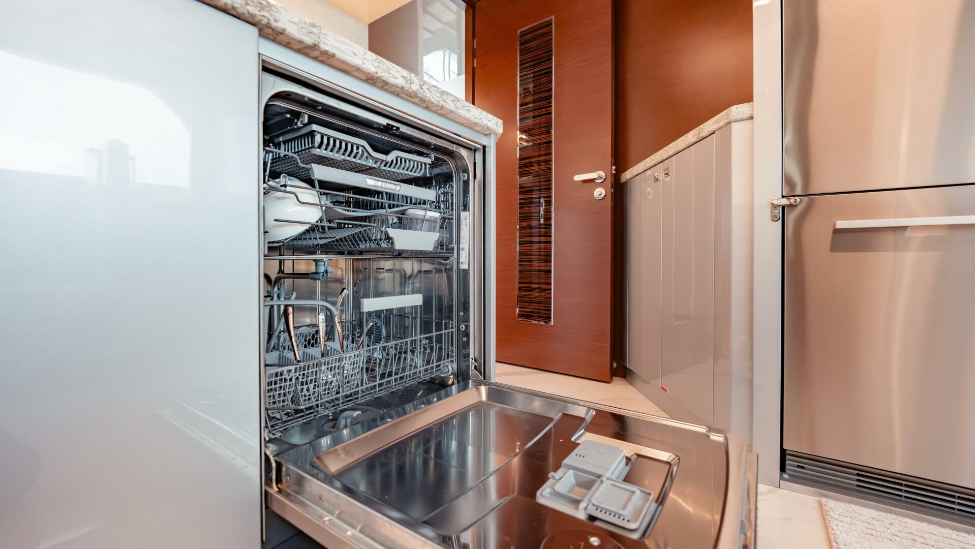 Slide: The Image of Ocean Alexander 28R 2021 - 5511791