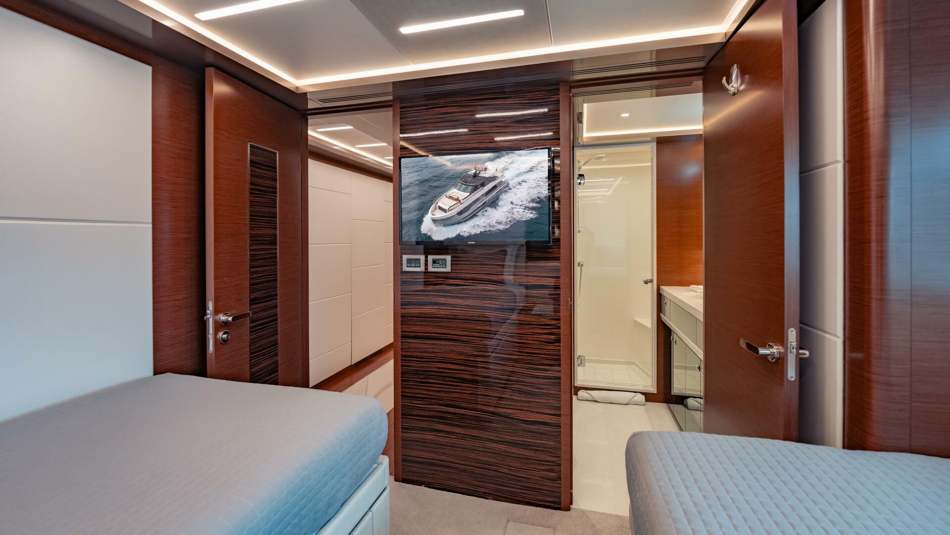 Slide: The Image of Ocean Alexander 28R 2021 - 5511850