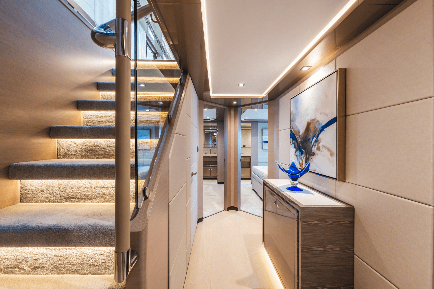 Slide: The Image of Ocean Alexander 30R 2024 - 28