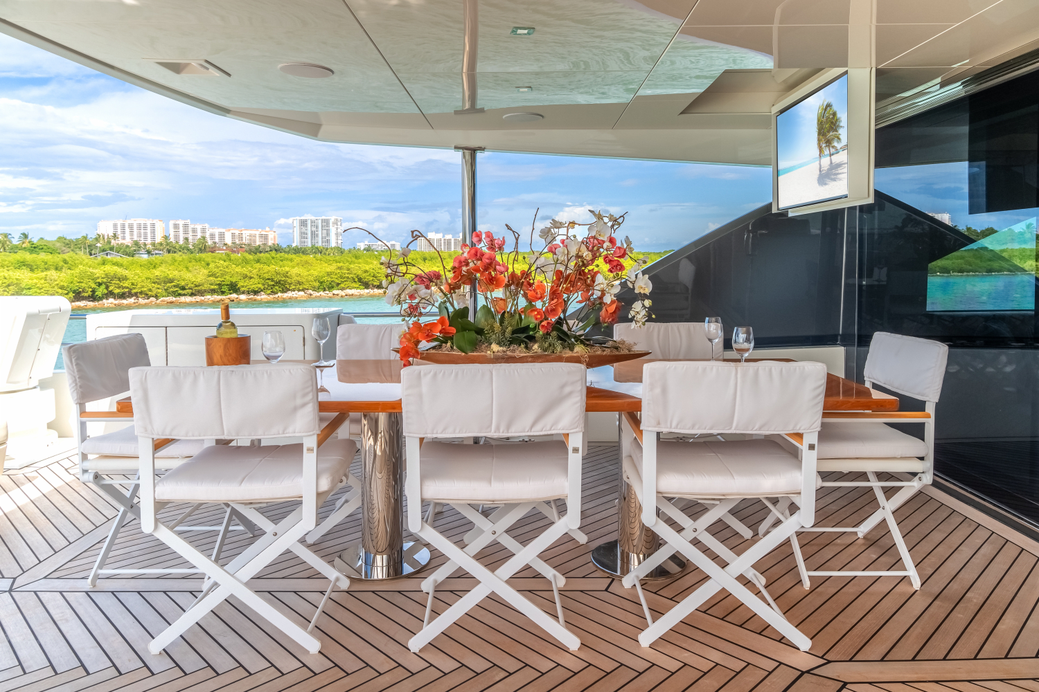 Slide: The Image of Ocean Alexander 30R 2024 - 76