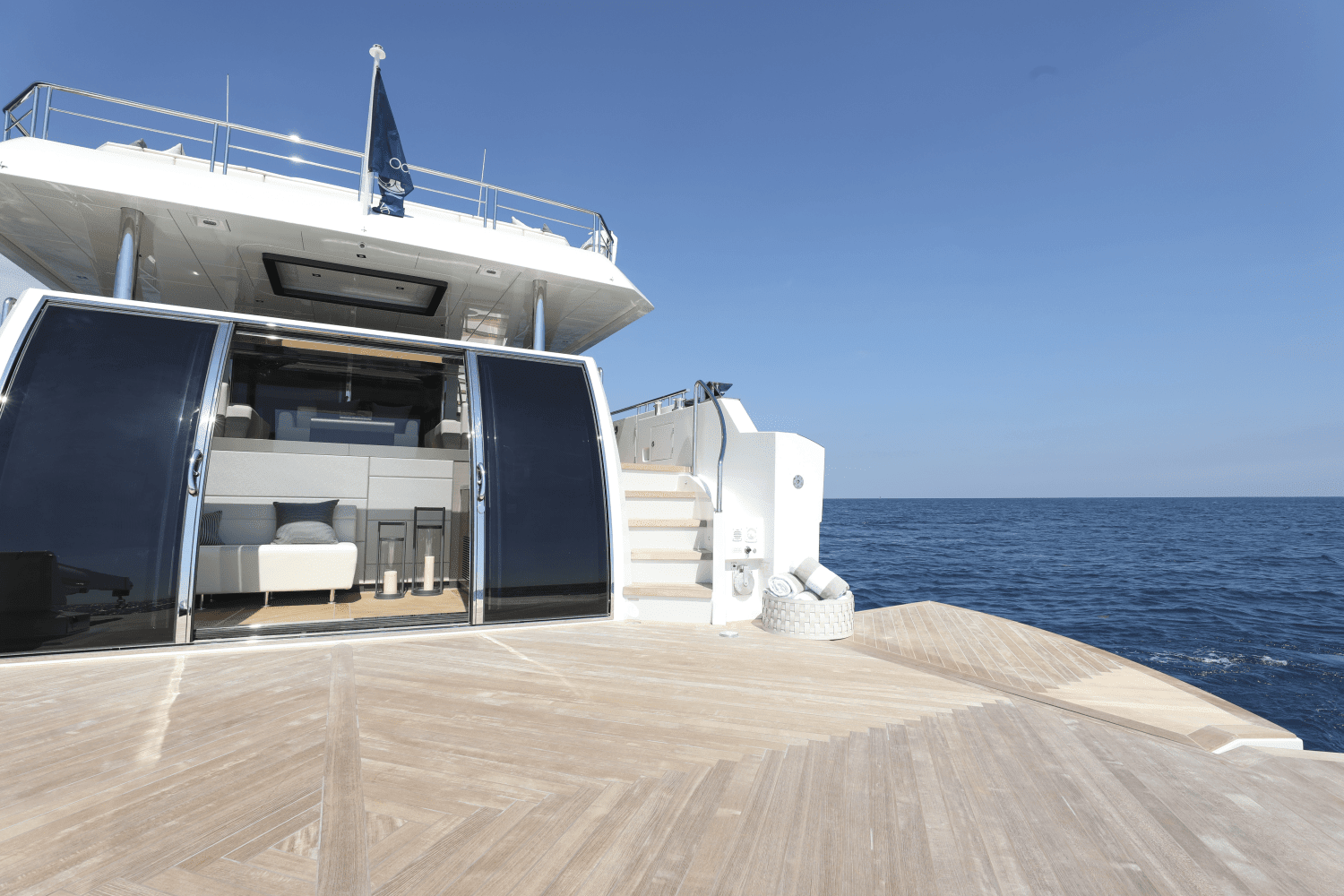 Slide: The Image of Ocean Alexander 32E 2023 - 12