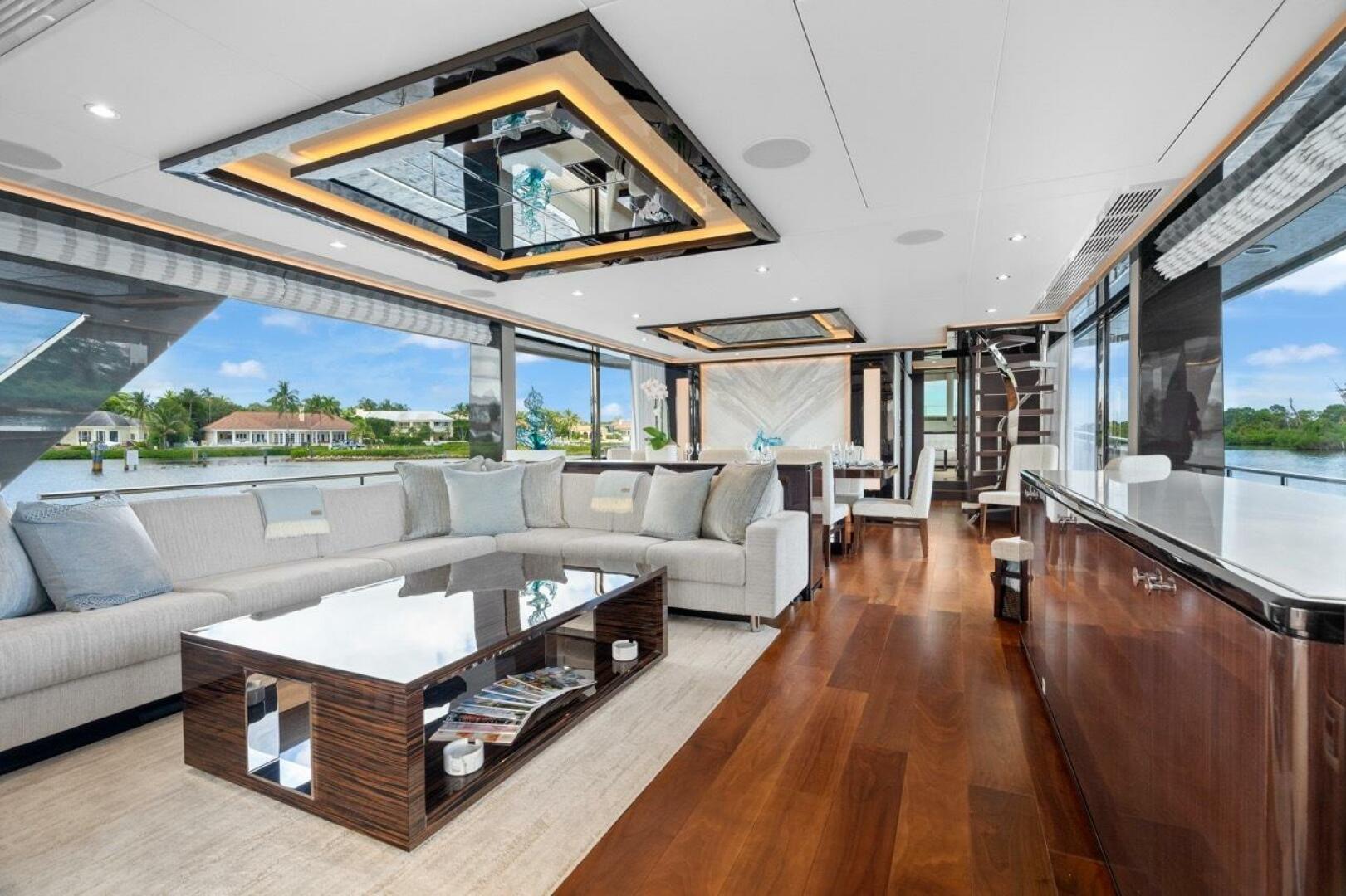 Slide: The Image of Ocean Alexander 106 Twin Dreams - Salon 2022 Ocean Alexander 106 Twin Dreams - 4736169