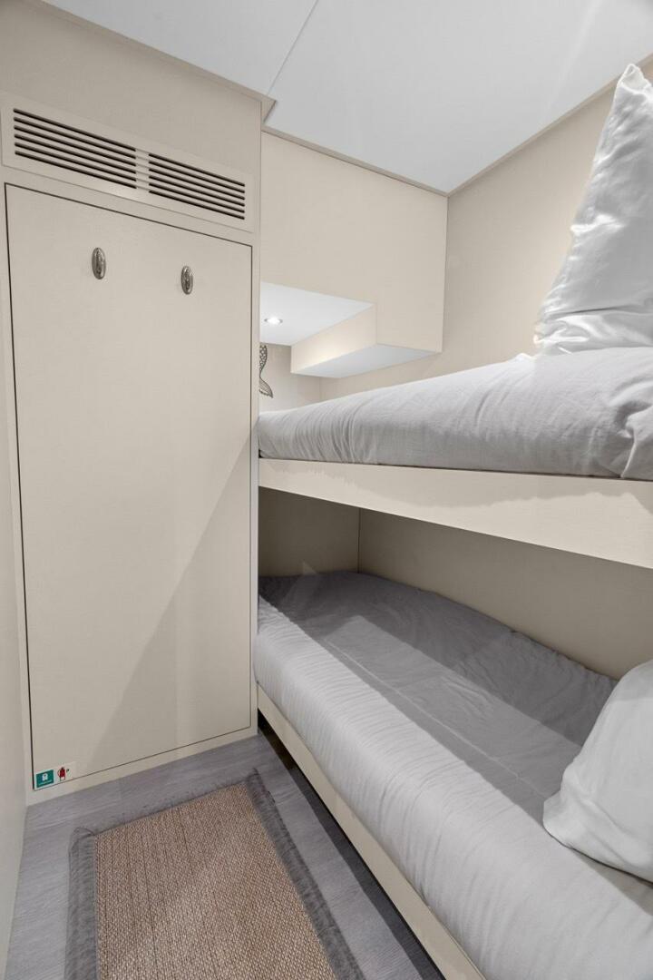 Slide: The Image of Ocean Alexander 106 Twin Dreams - Crew 2022 Ocean Alexander 106 Twin Dreams - 4736128