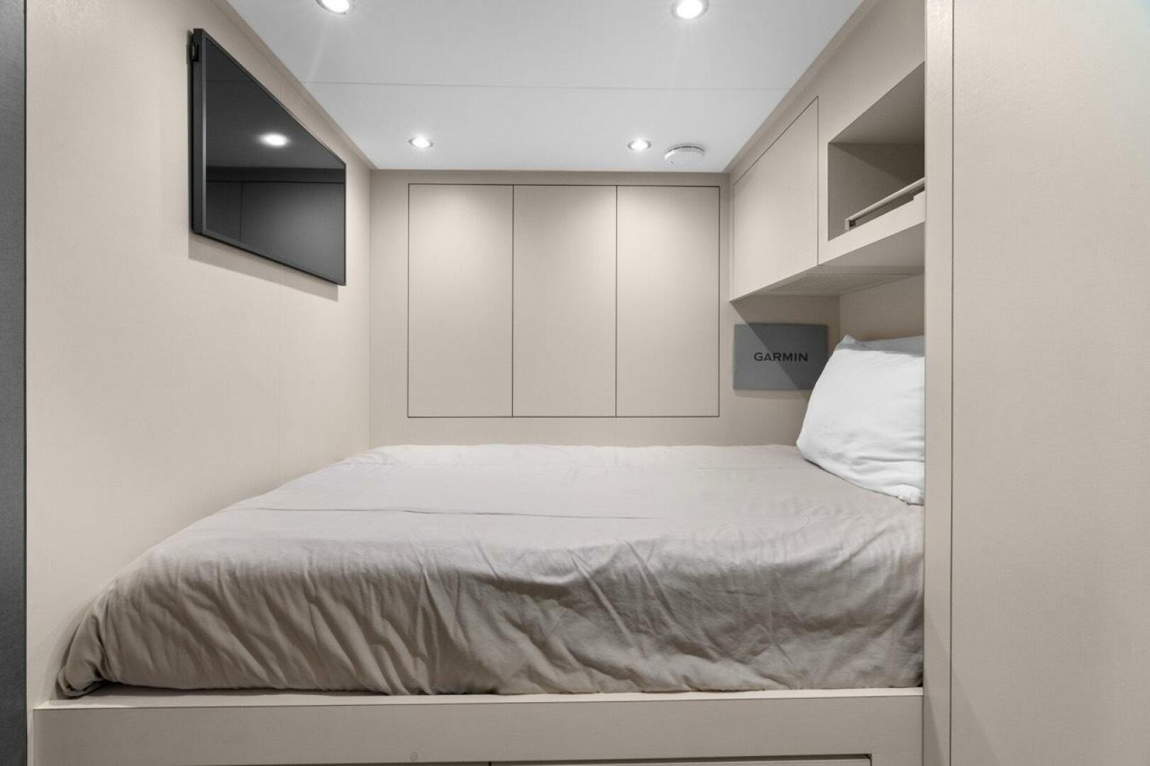 Slide: The Image of Ocean Alexander 106 Twin Dreams - Crew 2022 Ocean Alexander 106 Twin Dreams - 4736129