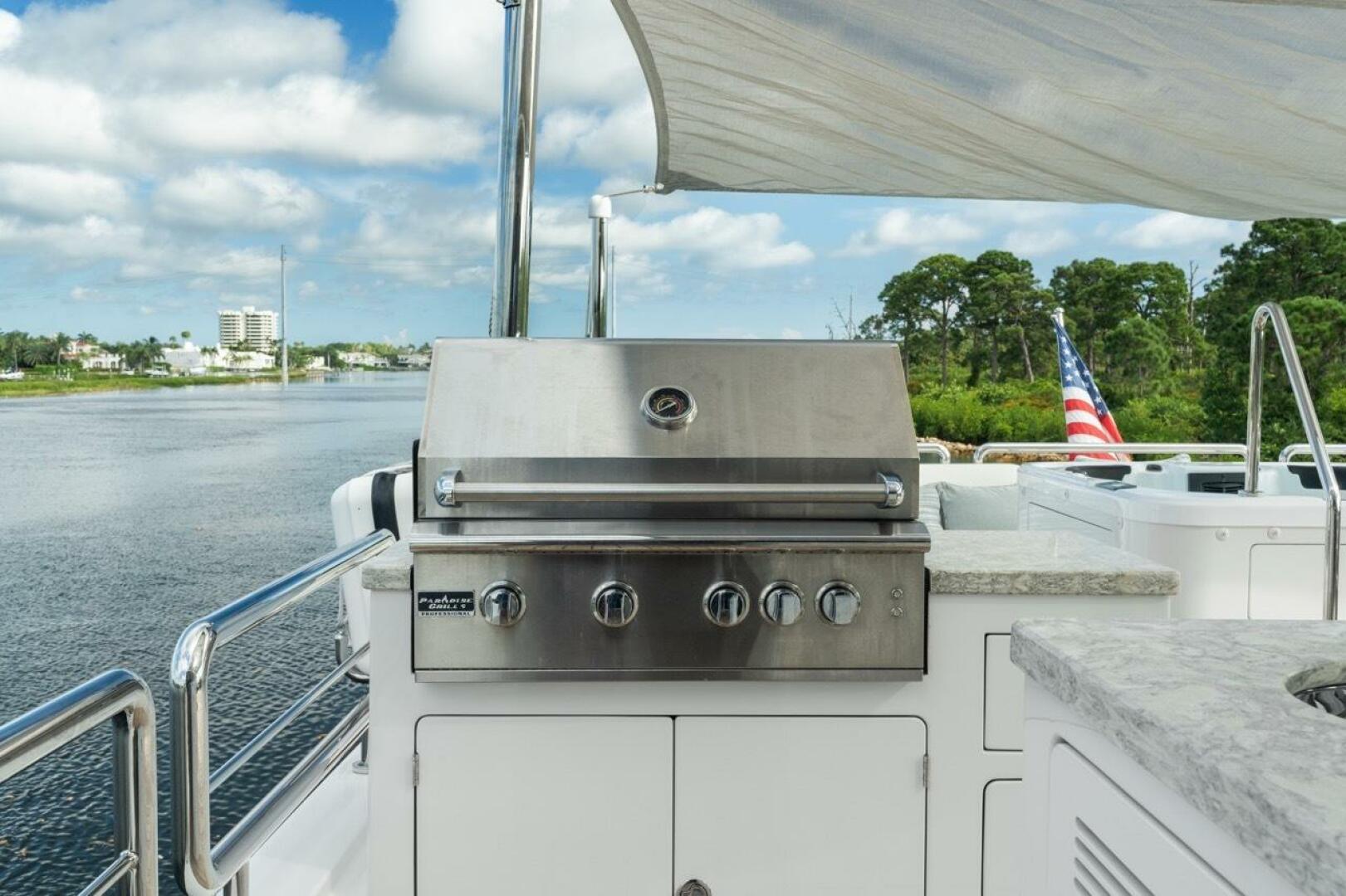 Slide: The Image of Ocean Alexander 106 Twin Dreams - Sky Lounge 2022 Ocean Alexander 106 Twin Dreams - 4736138