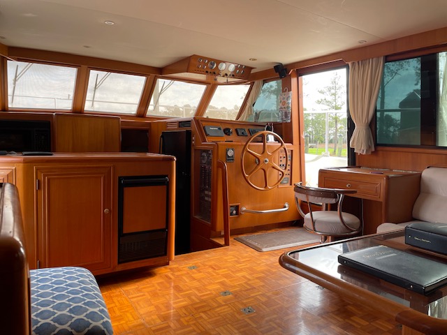 Slide: The Image of Ocean Alexander 456 Classicco 2001 - 10