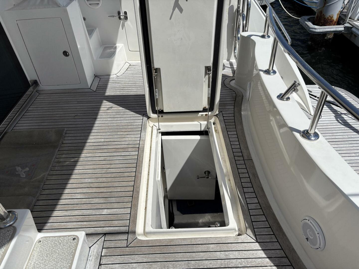 Slide: The Image of Ocean Alexander 45 Sedan 2009 - 5258927
