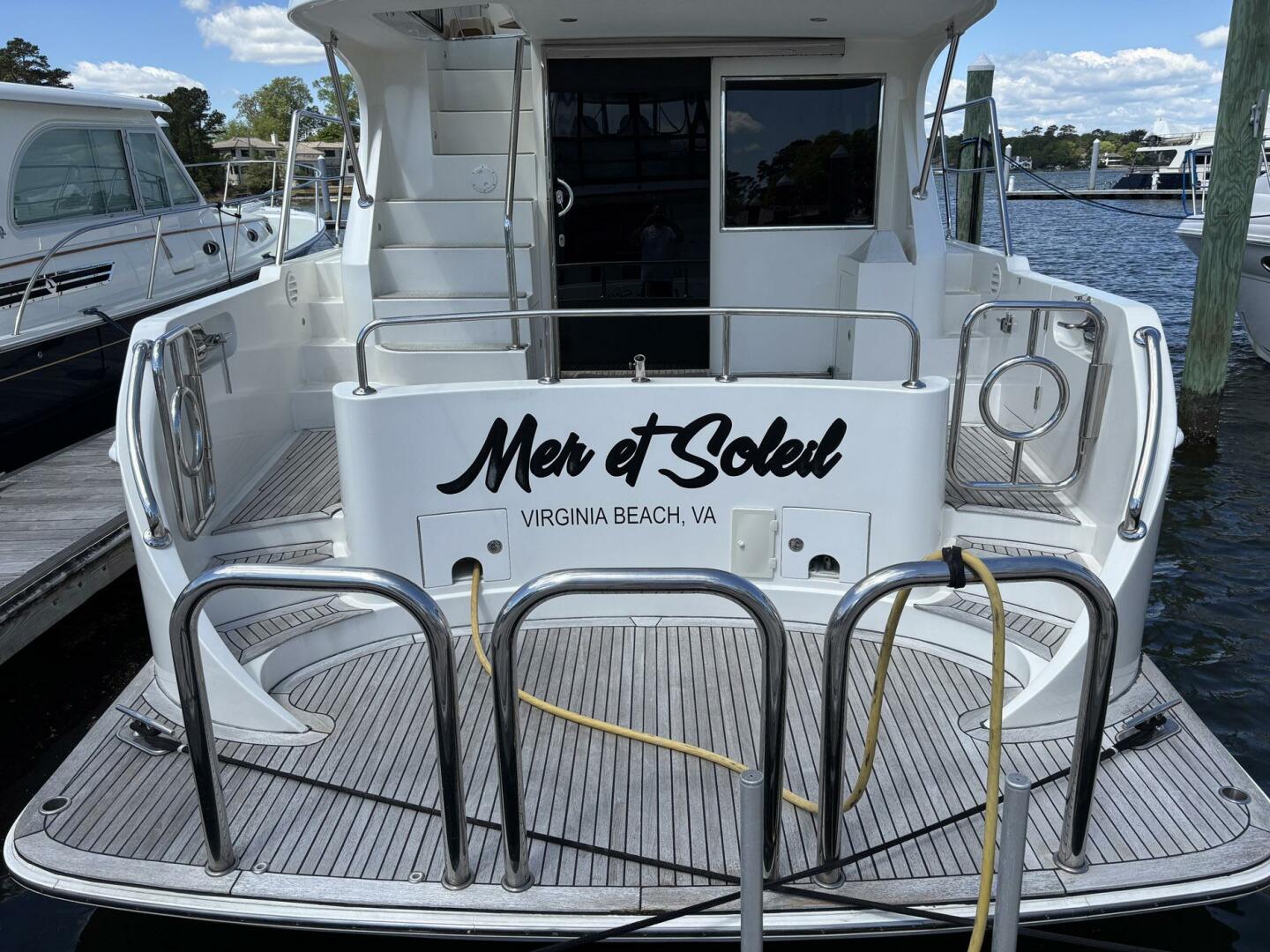 Slide: The Image of Ocean Alexander 45 Sedan 2009 - 5258921