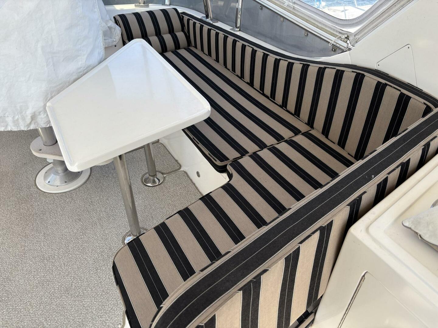 Slide: The Image of Ocean Alexander 45 Sedan 2009 - 5258940