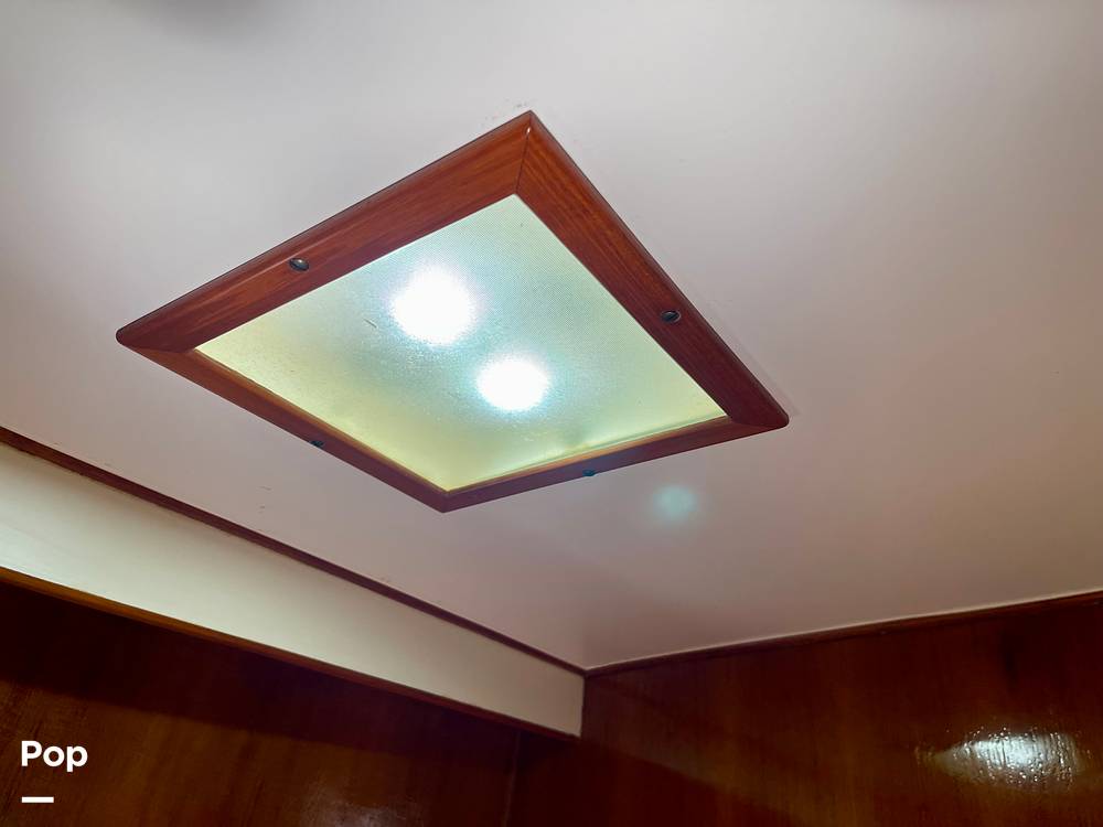 Slide: The Image of Ocean Alexander 52 Sedan 1986 - 15369000