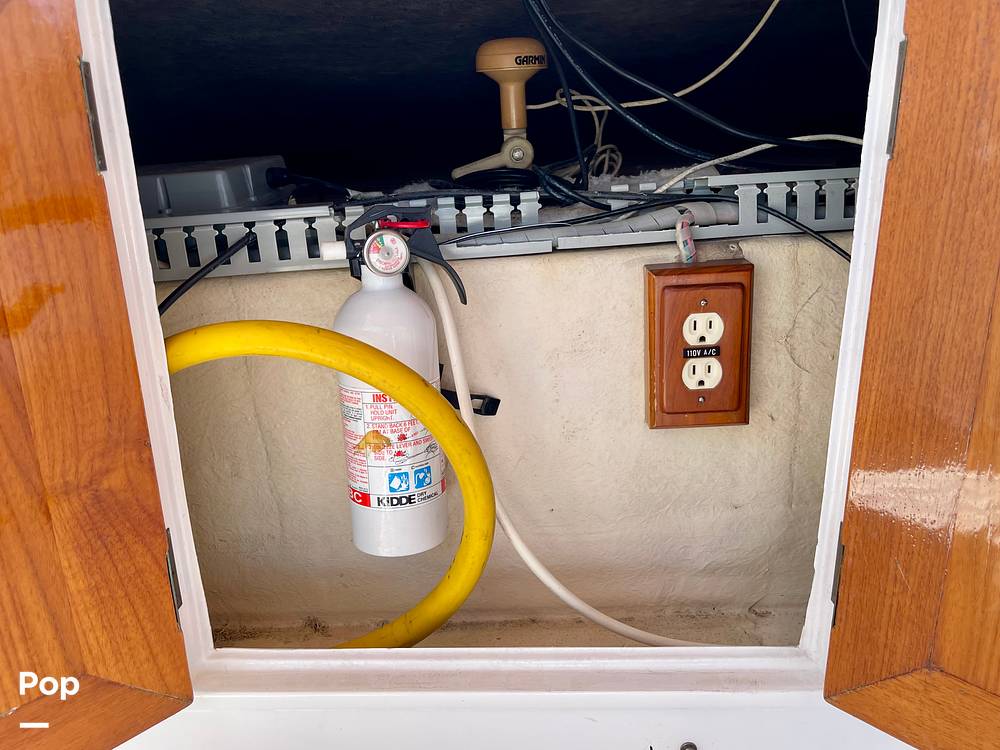 Slide: The Image of Ocean Alexander 52 Sedan 1986 - 15369220