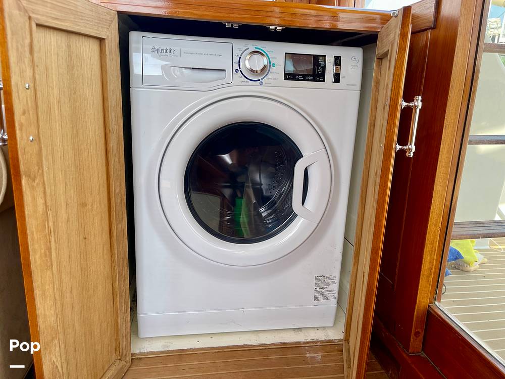 Slide: The Image of Washer / Dryer - 15388844