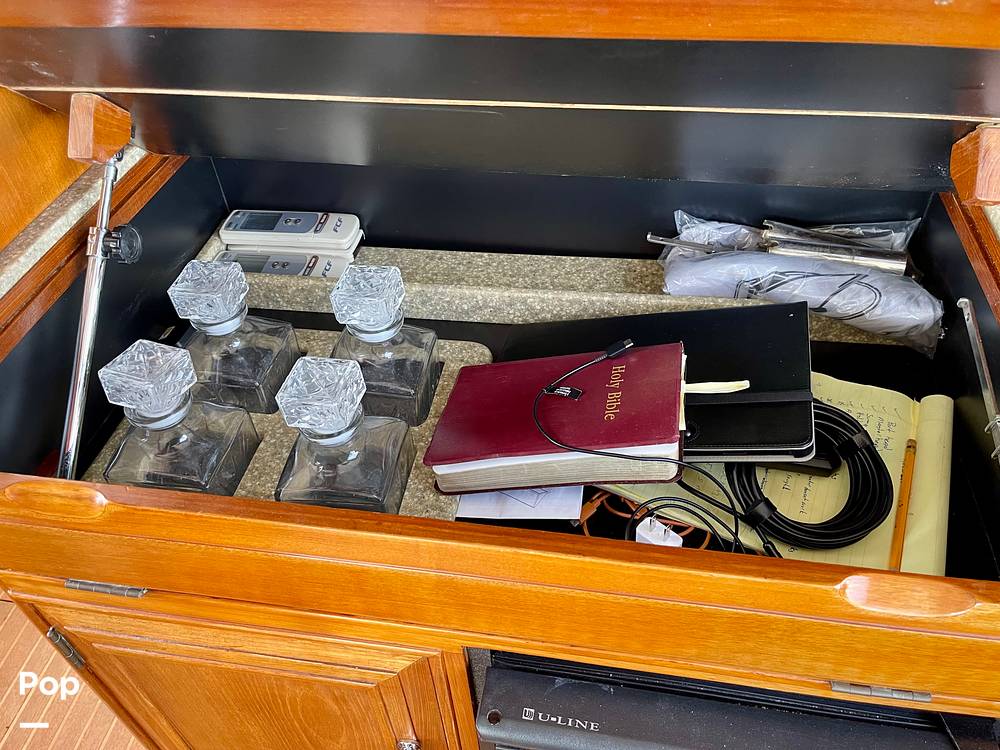 Slide: The Image of Ocean Alexander 52 Sedan 1986 - 15388855