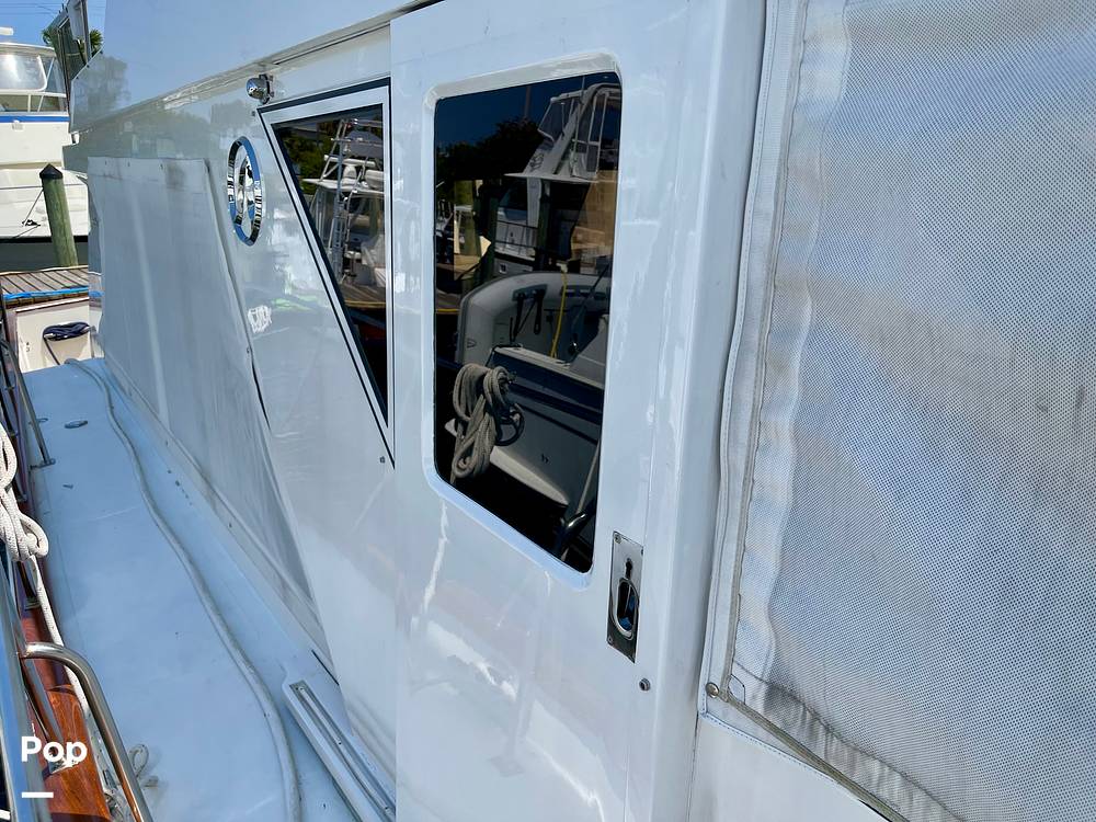 Slide: The Image of Ocean Alexander 52 Sedan 1986 - 15388814