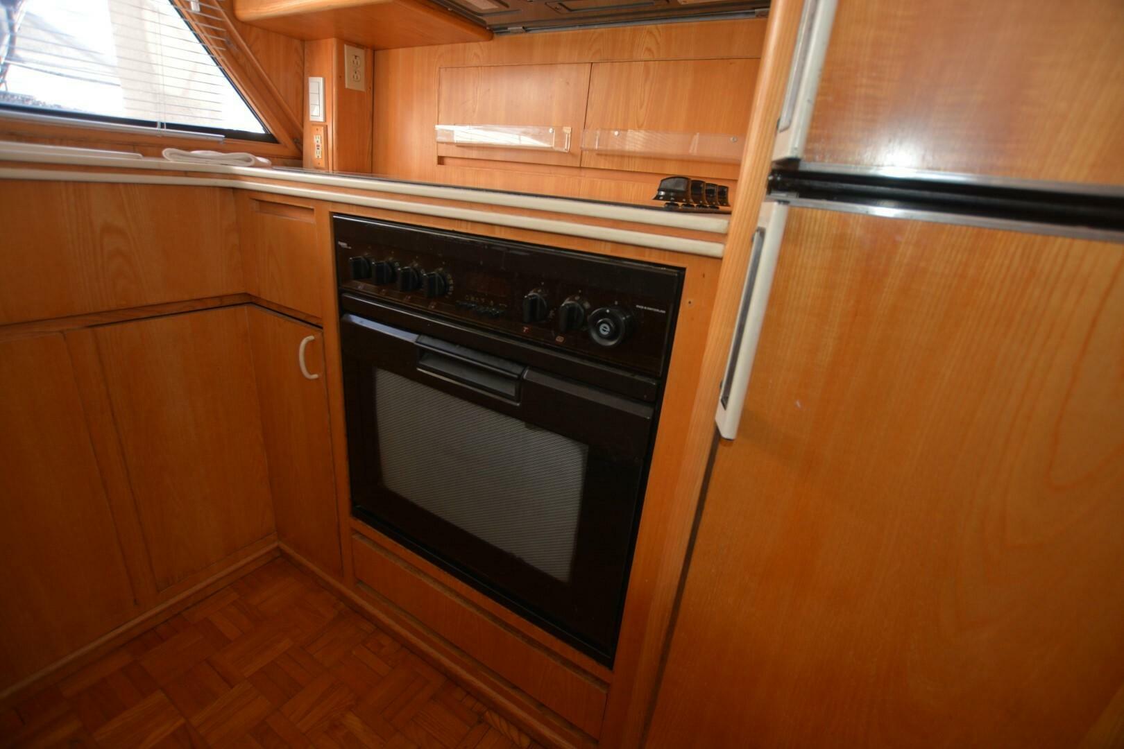 Slide: The Image of Ocean Alexander 540 Pilothouse 1991 - 5196302