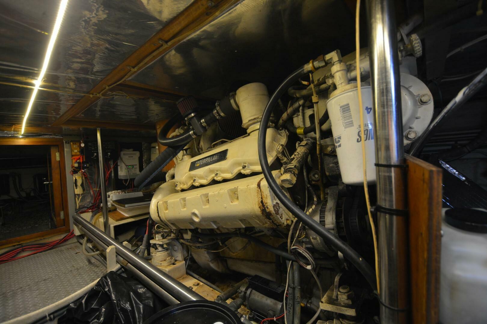 Slide: The Image of Ocean Alexander 540 Pilothouse 1991 - 5196312